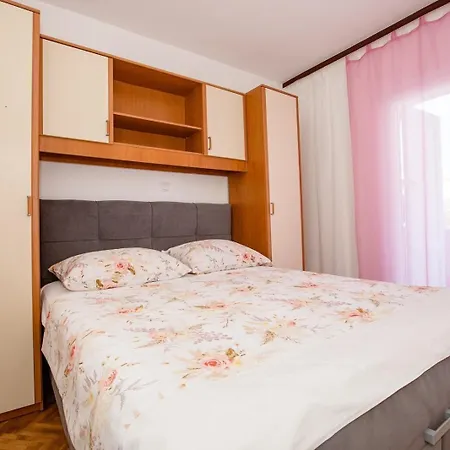 Lejlighed With Parking Space Lopar, Rab - 22558 Lopar