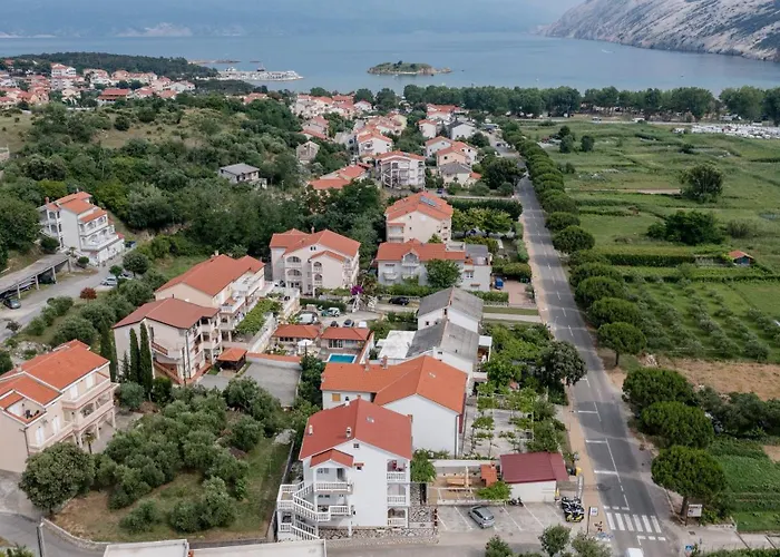 With Parking Space Lopar, Rab - 22558 Appartement